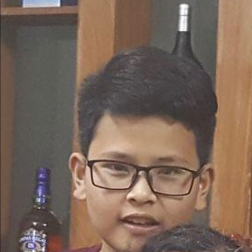 Meet your Posher, Alex